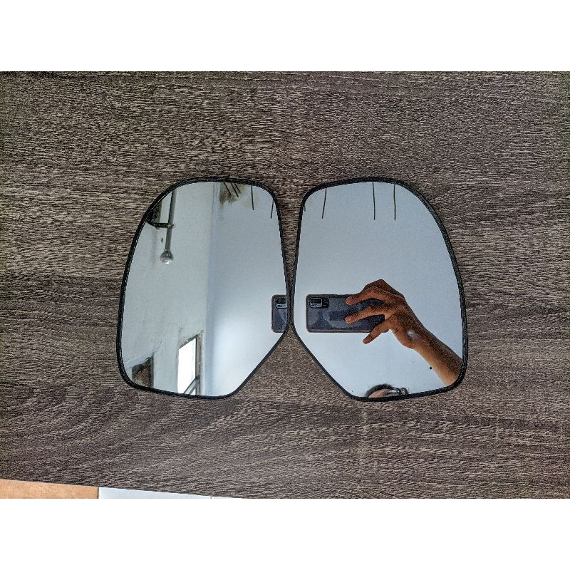 Kaca Spion Mobil Ertiga Lama