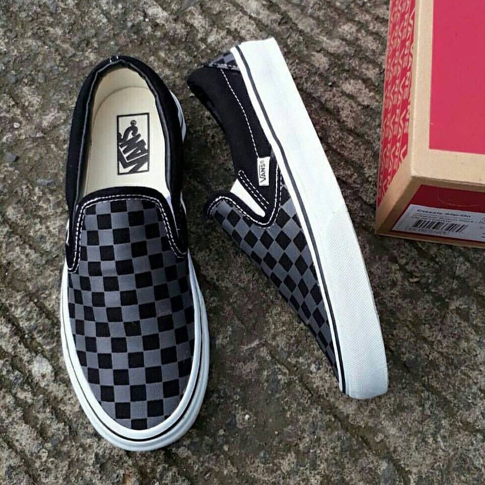 Sepatu Vans Slip On Sol Checkerboard Grey Black White Abu Hitam Putih Motif Kotak Catur Sekolah Kerja Kuliah hangout Keren Santai Murah