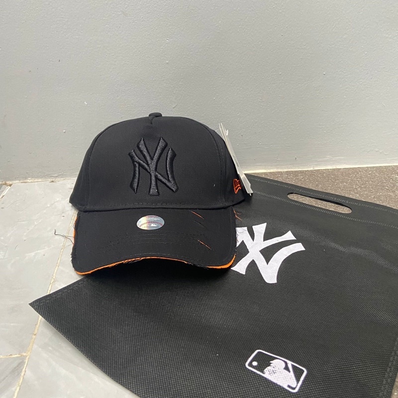 cap ny mlb ripped black