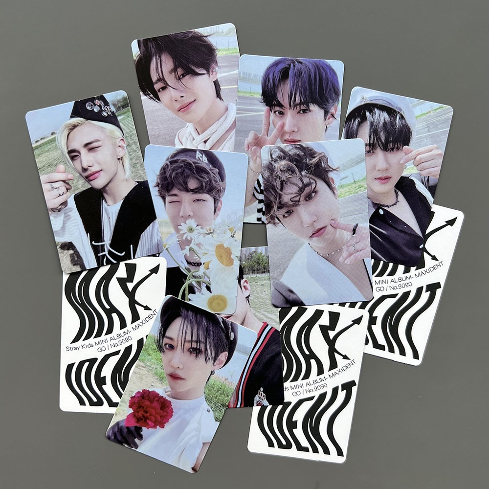 8pcs /set STRAY KIDS MAXIDENT Photocards Album Kecil2022Kartu Kecil Stok New Arrival LY