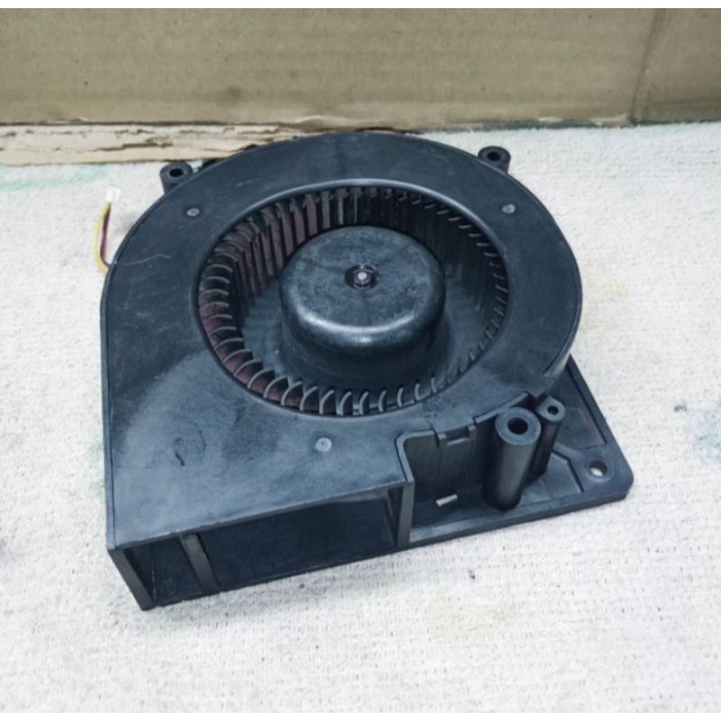 Kipas Keong 24V Nidec GAMMA32 -0,70A fan blower DC high speed