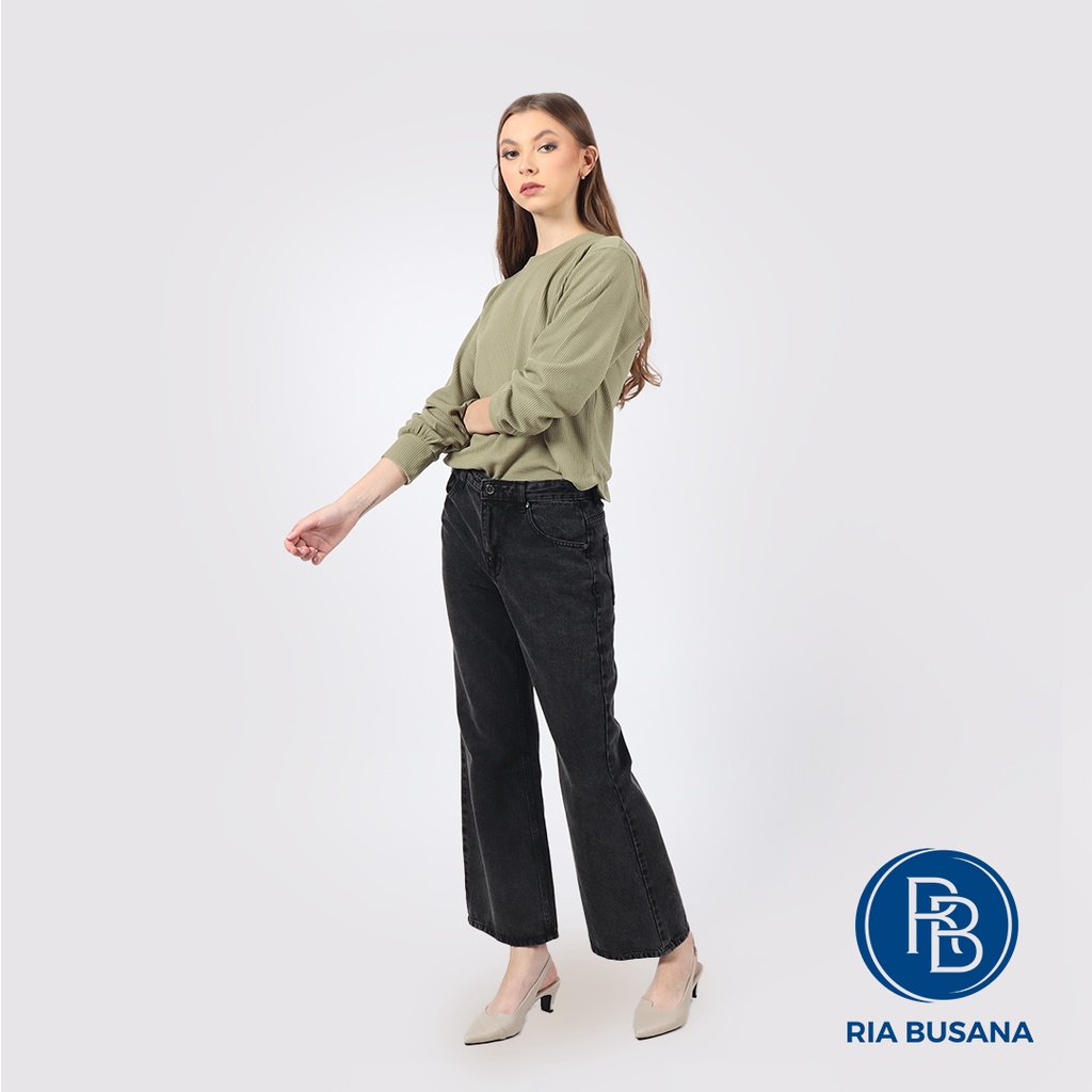 Ria Busana - M & B - Celana Kulot Jeans Extrawide Art. 4848