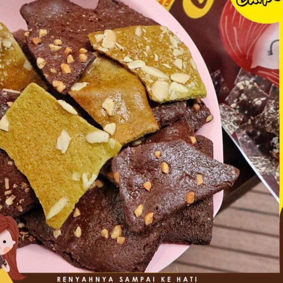 

Bron Chips Keripik Brownies / Kripik Bronchips / Brownis Kering Bronchip 60gr