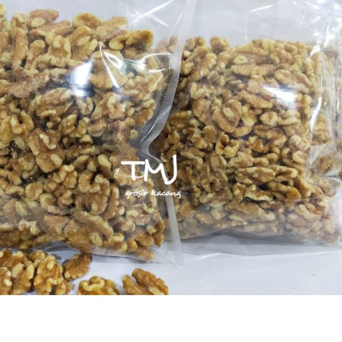 

Quality Control✅KACANG OTAK / WALNUT PANGGANG 500gr (ROASTED)|SQ8