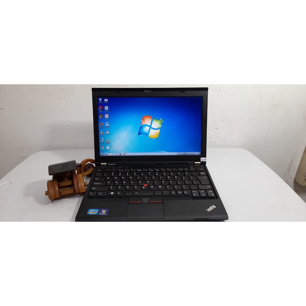 Laptop Bekas Lenovo Thinkpad X230 i5 IVY BRIDGE