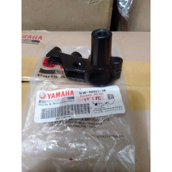 kleman dudukan spion kiri nouvo lele asli yamaha genuine parts