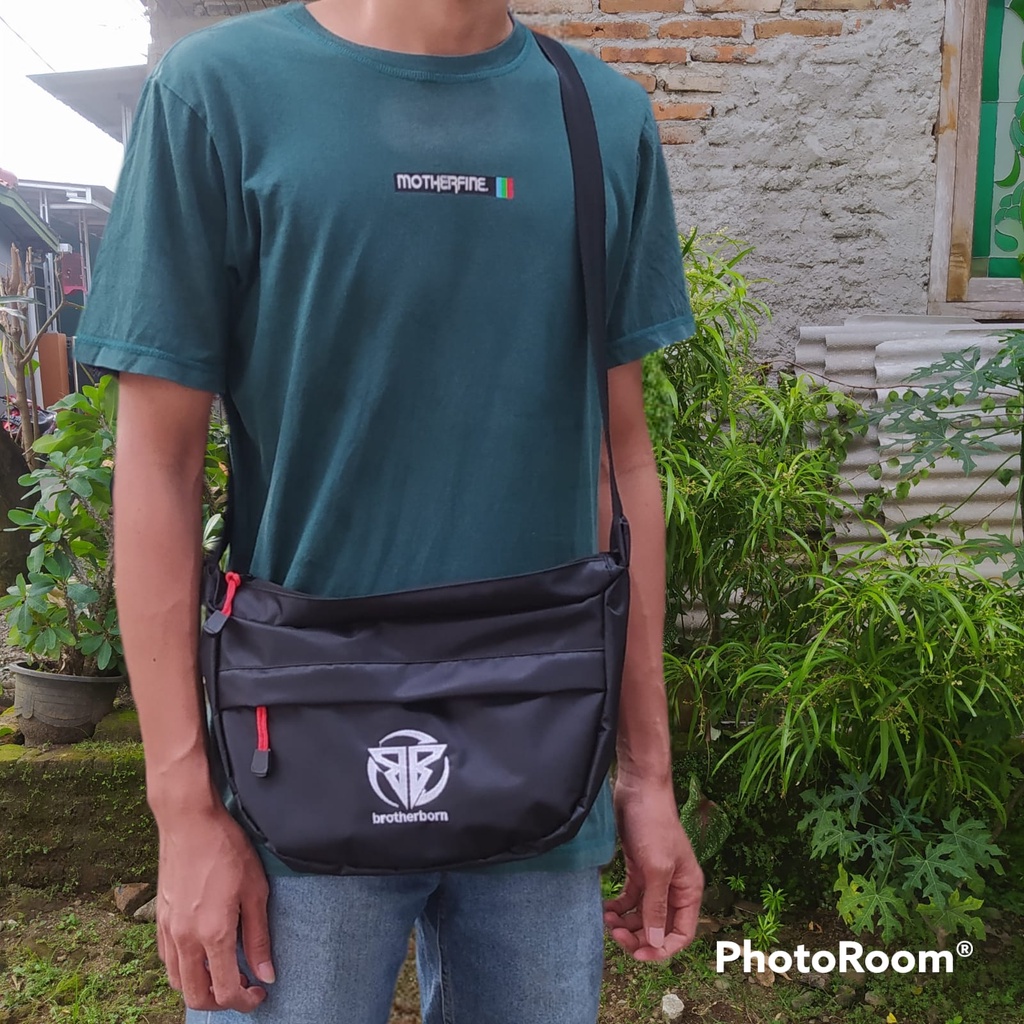 Tas Waistbag pinggang dan bahu Slempang pria gaul terlaris