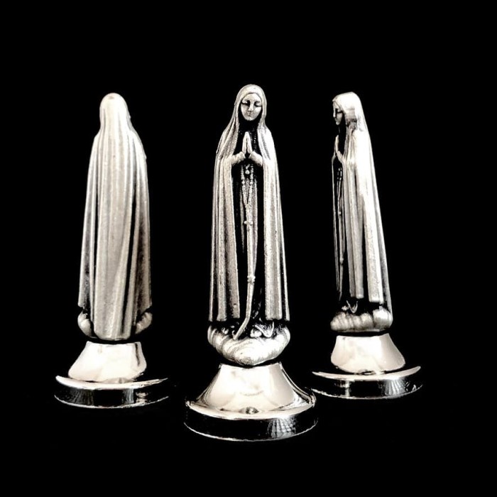 

Nemodorry Aksesoris Mobil Maria Fatima 7Cm Silver Toko Katolik