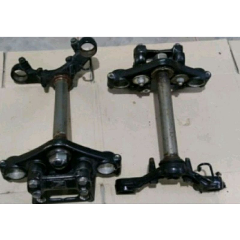 SEGITIGA ATAS BAWAH CB150R K15