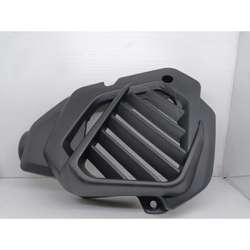 cover radiator standar vario 125/vario 150 old tutup radiator vario 125/vario 150 old