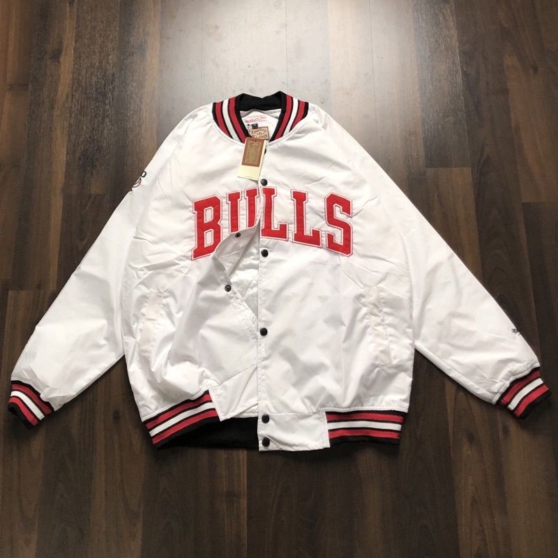 VARSITY JAKET CHICAGO BULLS MITCHELLS NESS FULLTAG &amp; LABEL