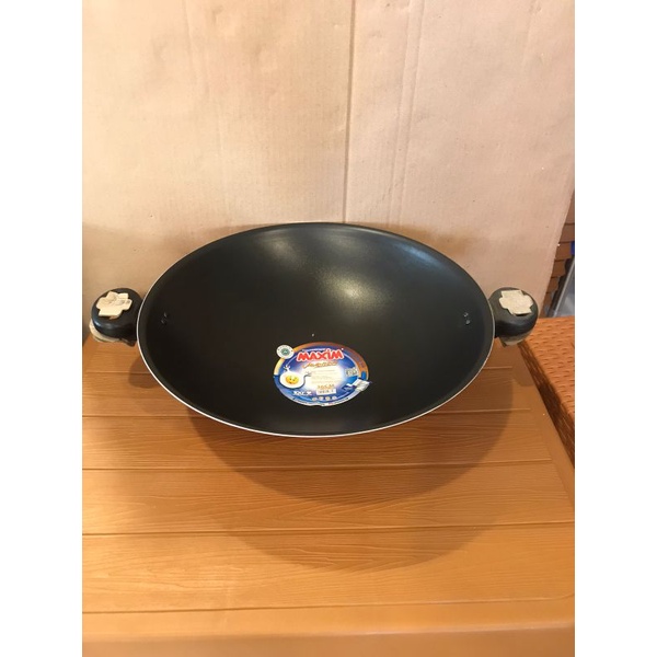 Wajan/kuali/wok valentino 36 maxim
