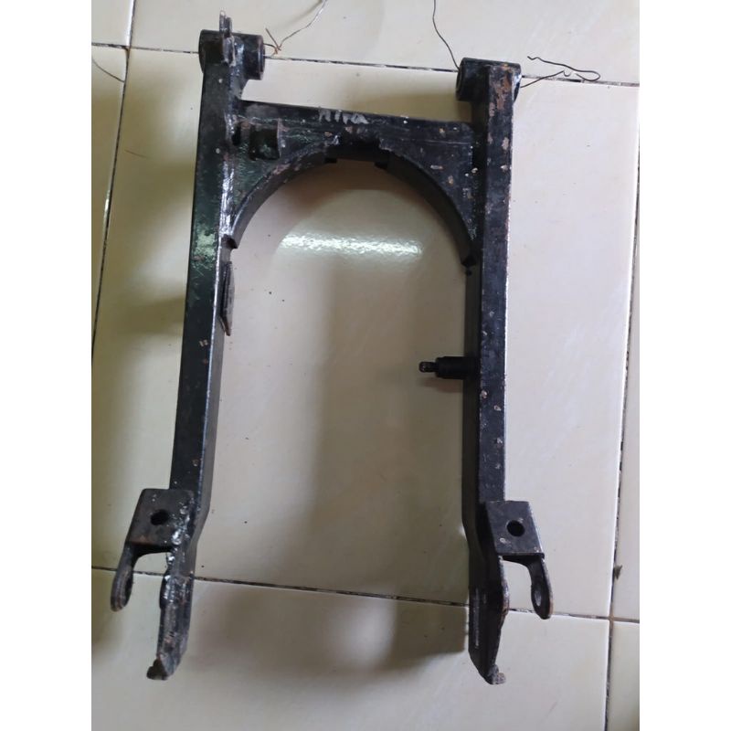 ARM SWING ARM YAMAHA VEGA R LAMA SECOND ORIGINAL