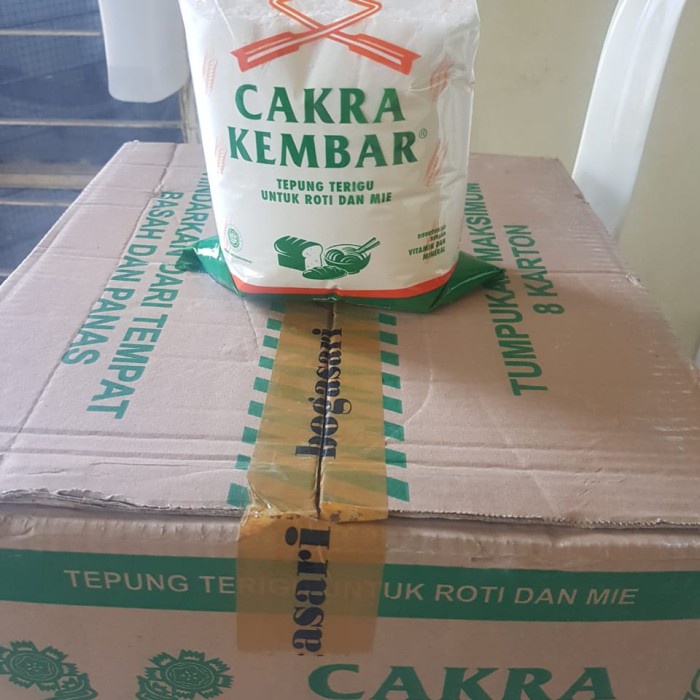 

Terigu cakra kembar 1kg (12x 1kg)