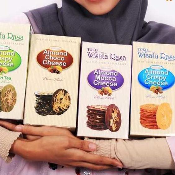 

Almond Crispy Wisata Rasa Khas Surabaya 150gr ビ