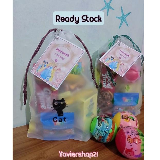 

Star 2.2 Ready stock Paket snack ultah + Mainan suprise egg (Free card)