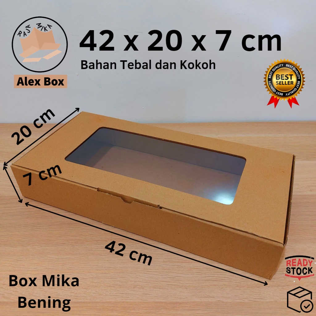 

Kardus Mika 42 x 20 x 7 cm... dus model diecut, untuk kue hampers dll