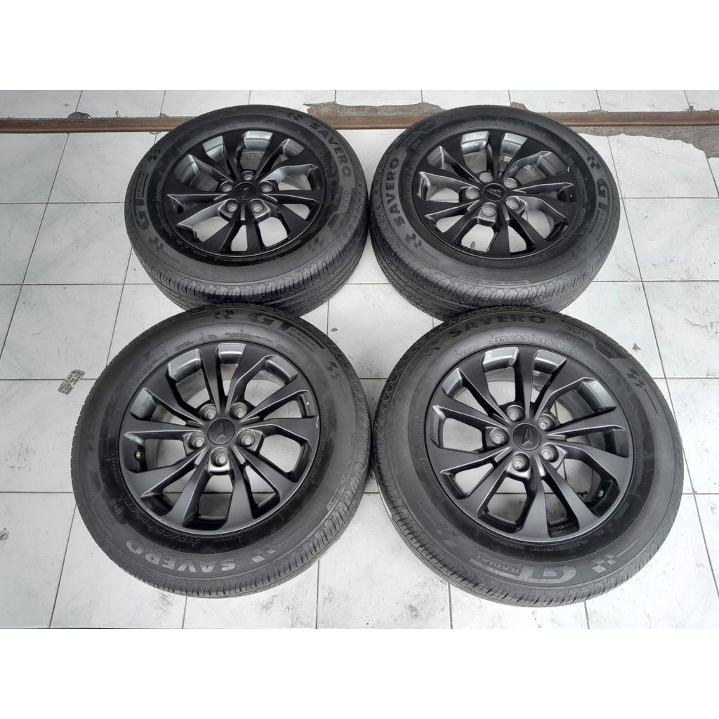 Velg Mobil Bekas STD TERIOS R16X6,5 5X114 ET50 + BAN GT 215 65 R16