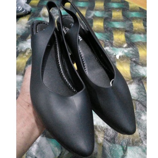 Fuhaha 709 - Sepatu karet Jelly Flat Shoes Hitam Polos Tali Belakang Size 36 - 40