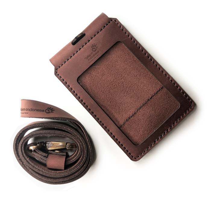 

Name tag ID card holder kulit sapi asli name tag lanyard tali id holder kostum cetak nama & logo | lanyard kulit | name tag kulit | id card | id card kulit