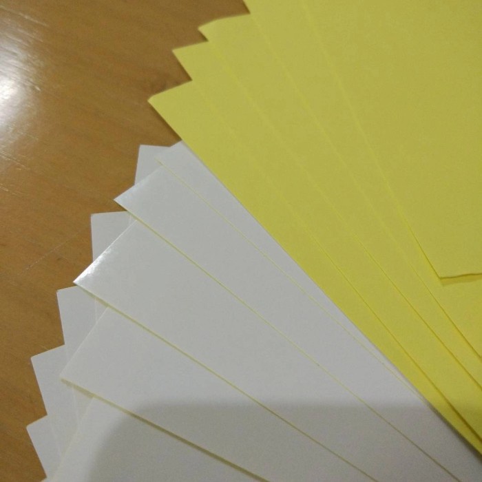 

Kertas stiker Chromo lintec A4 isi 100 lembar
