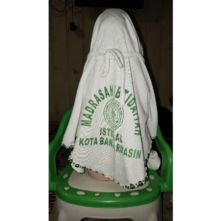 Jilbab SD/MI Custom (request sablon satu warna) GROSiR min order 20pcs/warna Uk. L 55x65