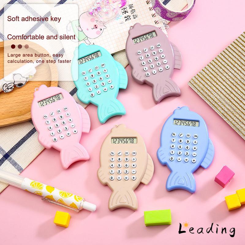 

Kalkulator Mini Lucu Berwarna-warni Kalkulator Gantungan Kunci Ikan 8 digit Kreatif-Le