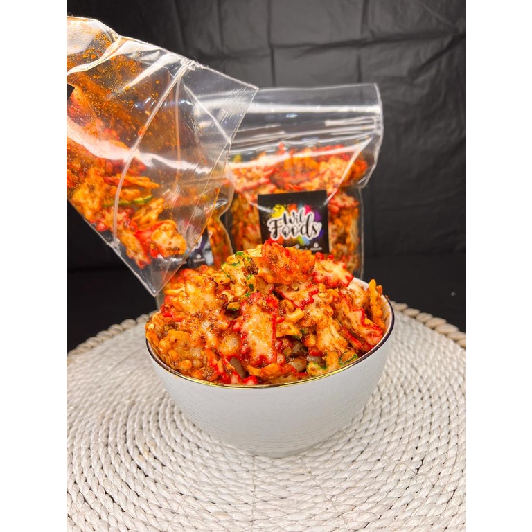 

CEMILAN KERUPUK BUNGA 100G/SEBLAK/KERING/NGEMILYUK/CEMILAN/RAJASNACK/KRIUK