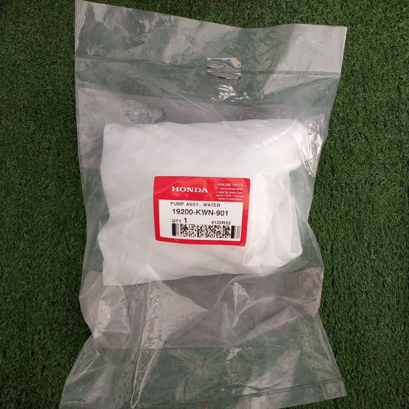 WATER PUMP KWN,PUMP ASSY WATER HONDA KWN 19200-KWN-901 HGP