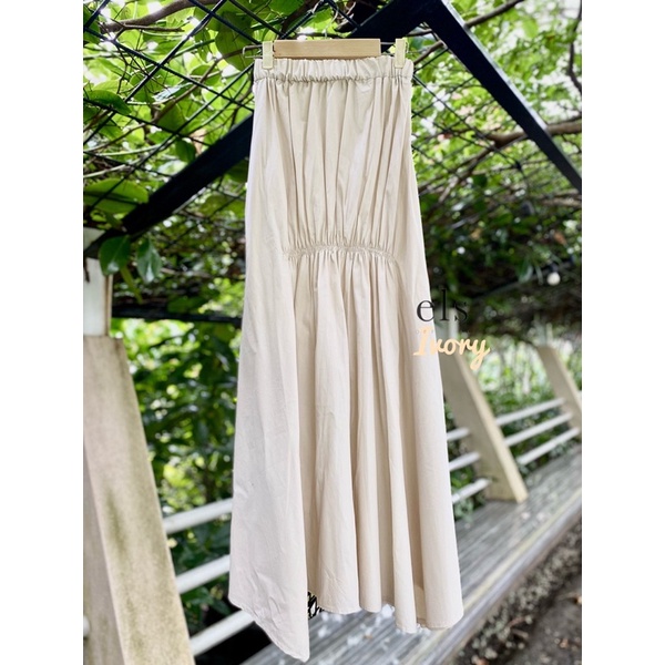 Rok karet depan