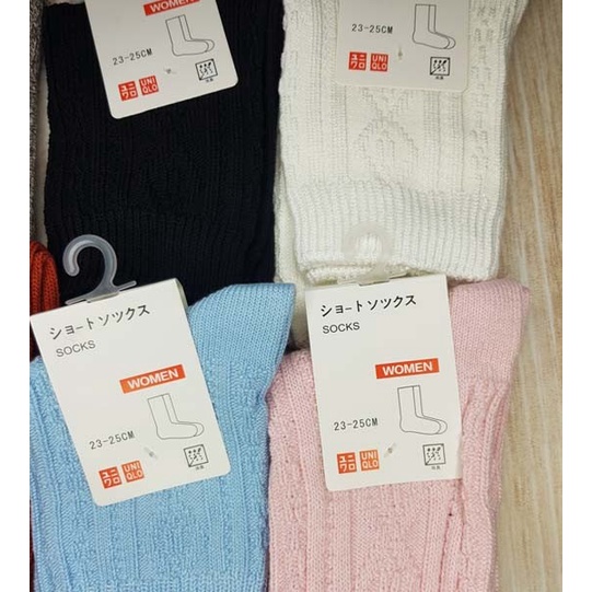 UNIQLO SOCKS KAOS KAKI WANITA PANJANG ORIGINAL BANYAK WARNA