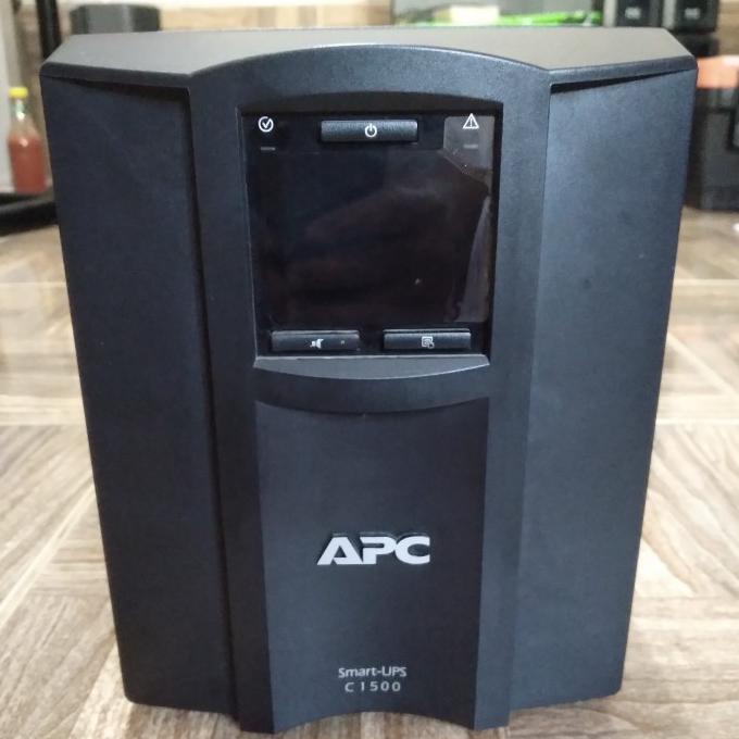 UPS APC SMC 1500i / 1500VA 900 WATT DENGAN BATRAI BARU