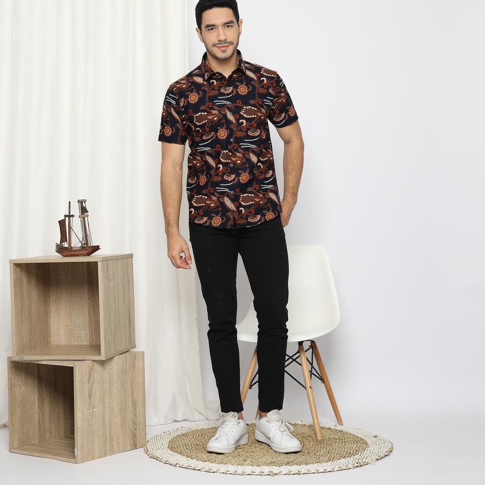Stok Terbatas JEAN MARCEL - Kemeja Batik Pria Lengan Pendek Fashion Kasual Kerja Kantoran Dewasa Sli