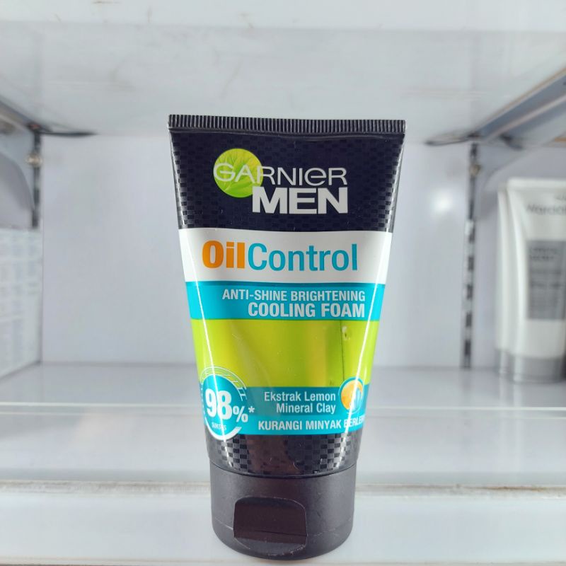 Garnier MEN Acno, Oil,Yang 100ml(promo harga)