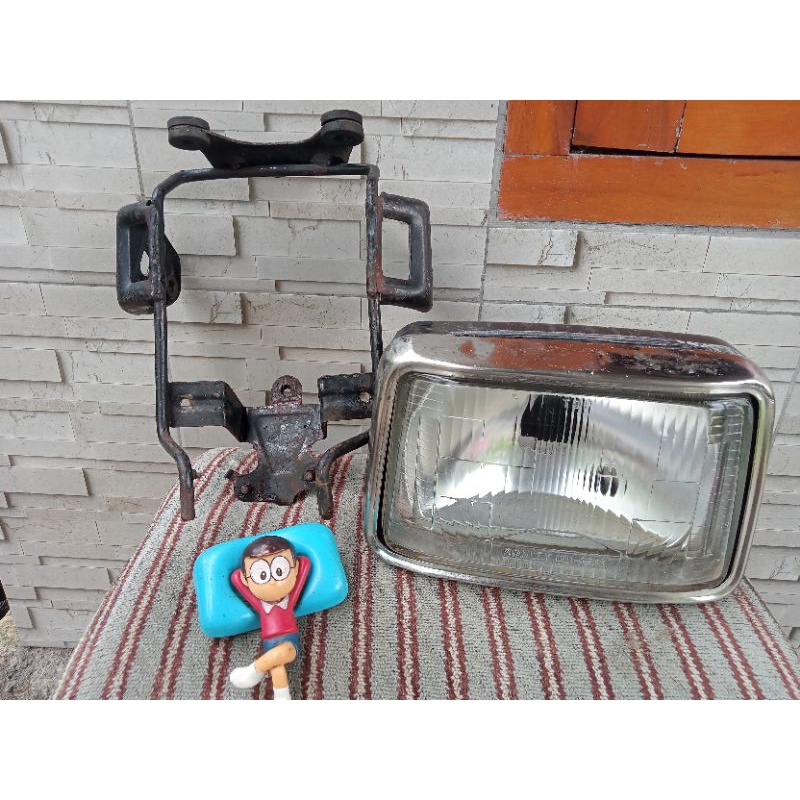 lampu depan set bracket GL Max