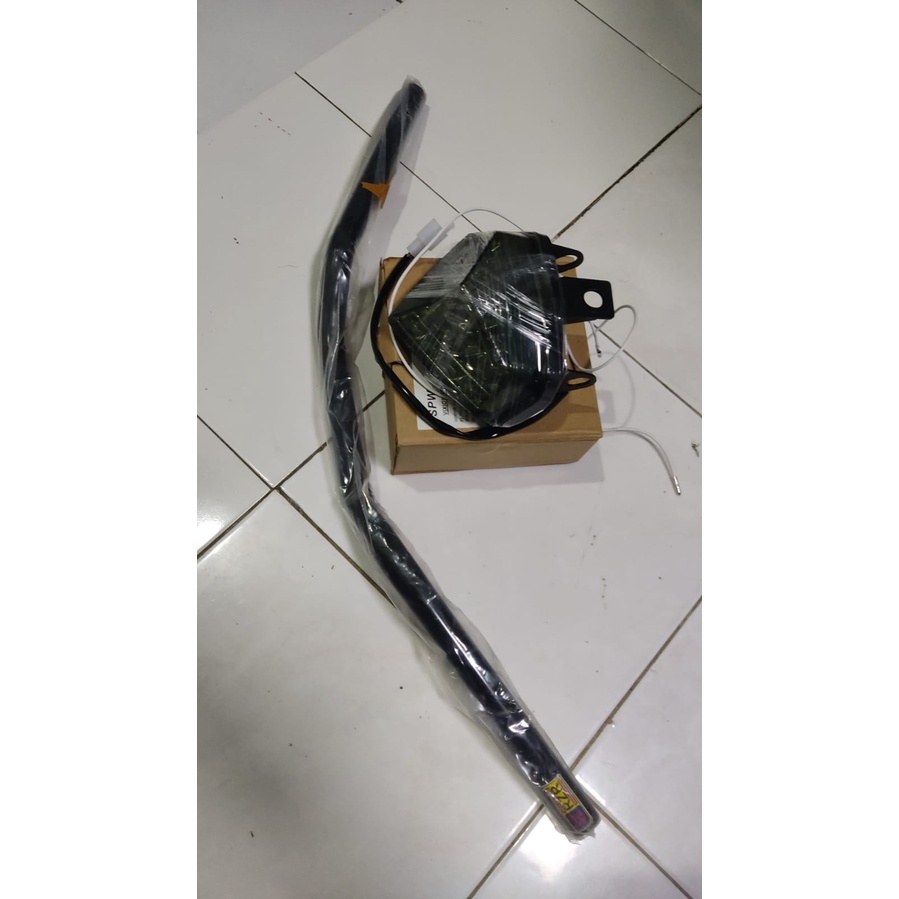 STANG RZR STOPLAMP VIXION NEW - WD083RAN020