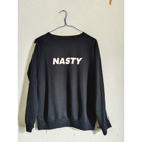 crewneck nasty