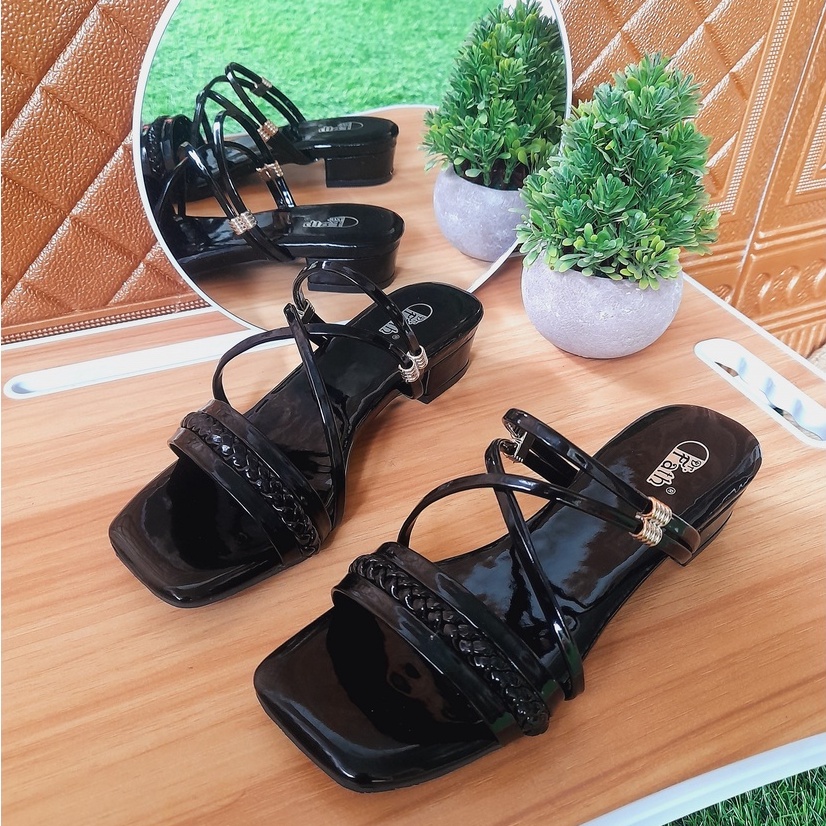 Sandal Heels hak tahu wanita 3cm Tali kokop kepang DR02