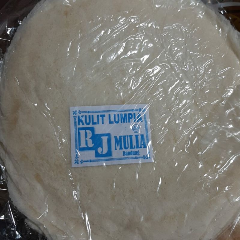 

Kulit lumpia 1 bungkus kurang lebih 13 lembar