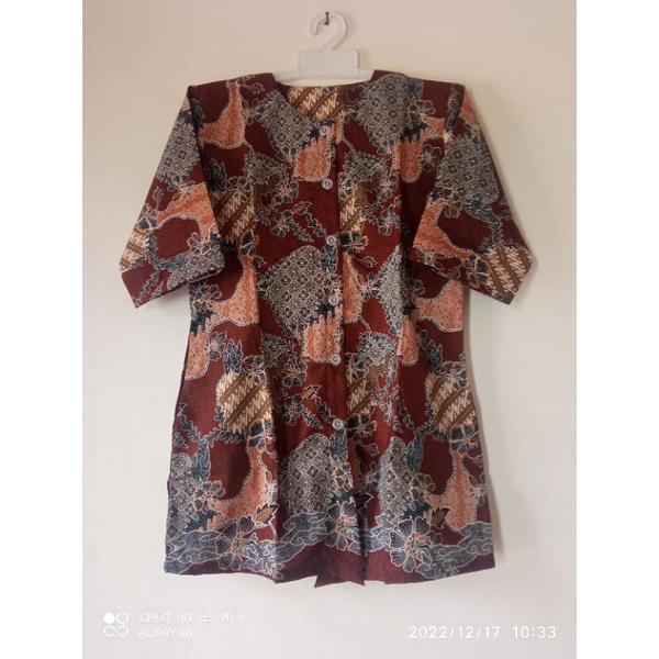 Baju nenek batik lengan pendek