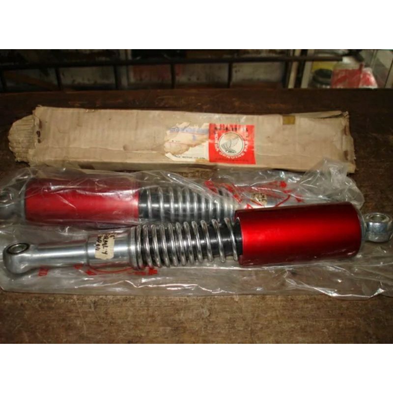Shock Belakang Honda CS90 S90Z Merah Original Honda Astra