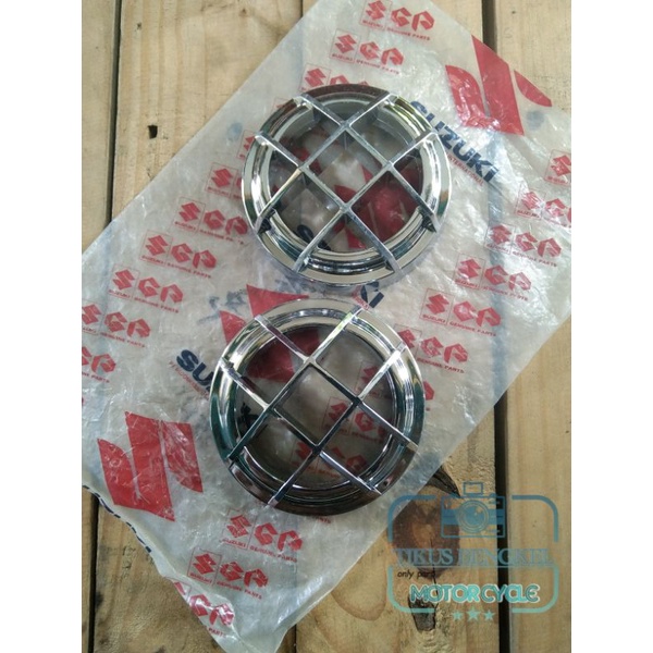 Cover pelindung tutup klakson Horn Suzuki Trs Trz Trs118 Trz125 Katana Original