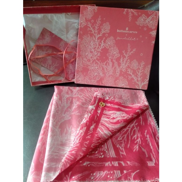 preloved buttonscarves el mar minorca conch