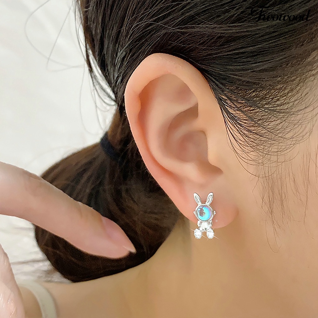 Twowood 1pasang Ear Studs Faux Moonstone Mini Bawa Keberuntungan Bling Berlian Imitasi Kelinci Bunny Wanita Anting Perhiasan Aksesoris