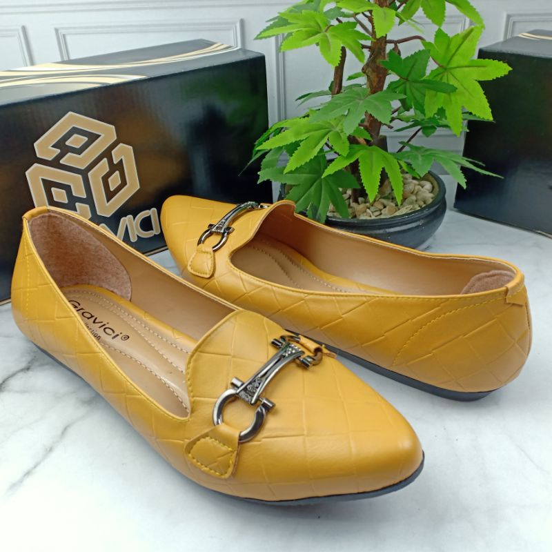 Sepatu Flat Wanita Slip On Bahan Sintetis Premium FR-17 GRAVICI