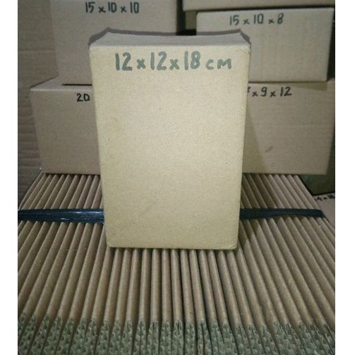 

kardus 12x12x18 polos luar dalam