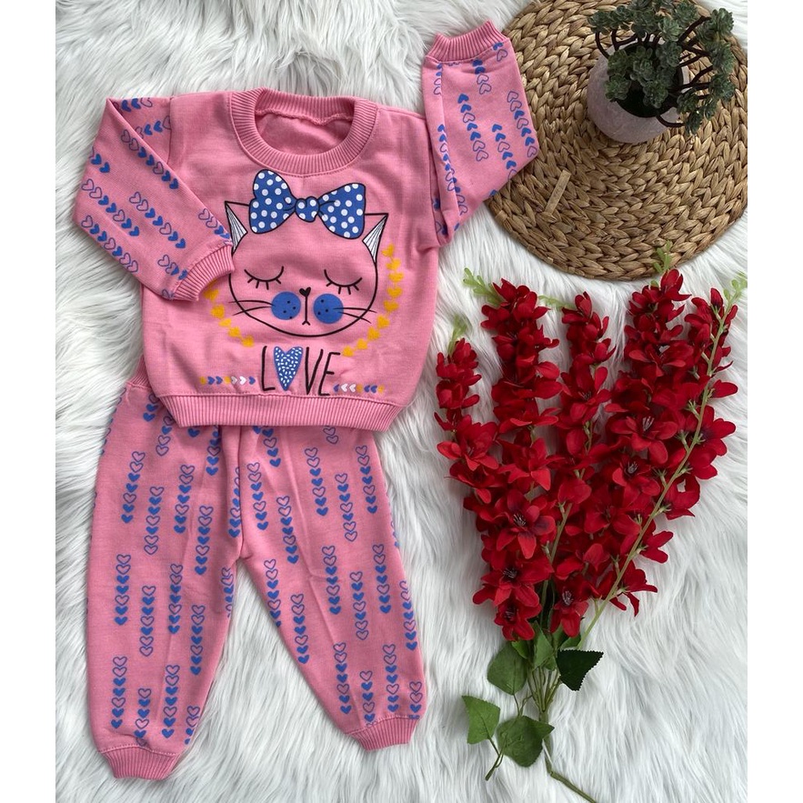setelan sweater anak perempuan lucu murah motif cat love 3 bulan- 5 tahun S,M,L