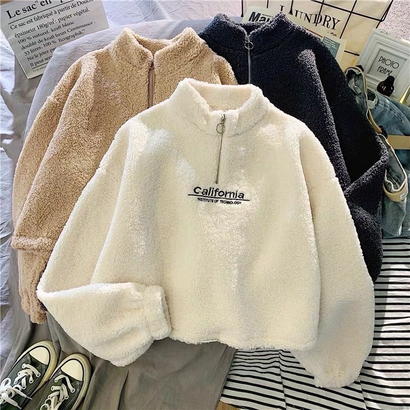 JAKET BULU _CALIfornia collar crope oversize bordir-Putih