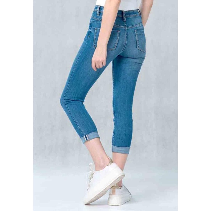 C2 Turner Blue Jeans Capri Push Up