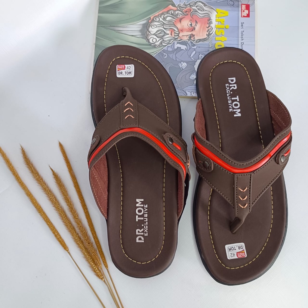 DR. TOm Sandal Pria Kasual Kulit Import Terlaris kode dr 02